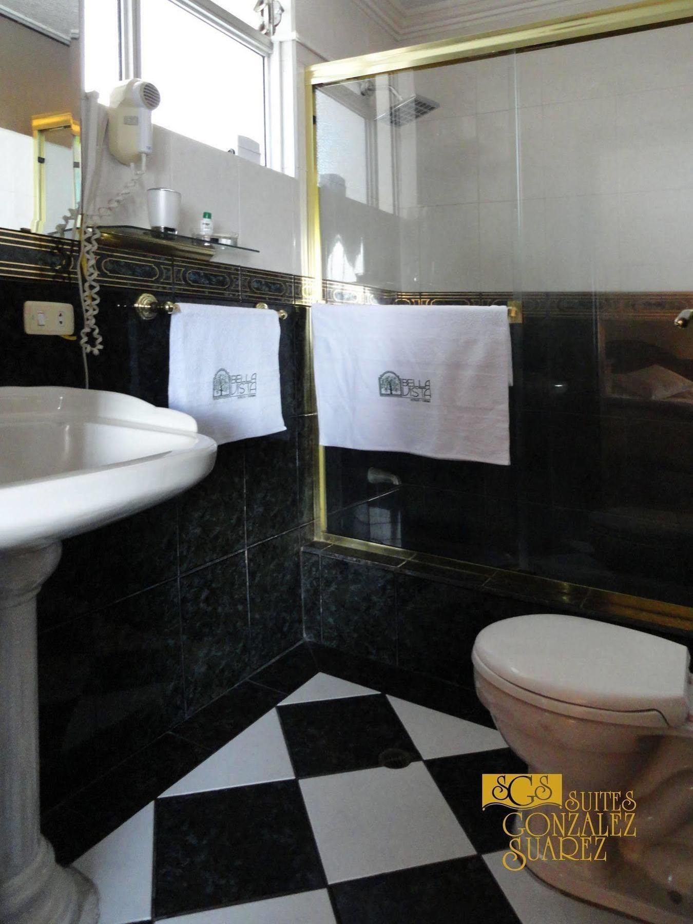 Hotel Suites Gonzalez Suarez كويتو المظهر الخارجي الصورة